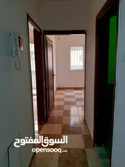  7 شقة أرضية قرب جامعة اليرموك
