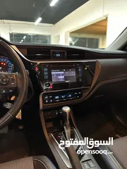  5 Toyota Corolla SE 2017