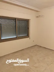  2 شقة للبيع في المقابلين بسعر مغري قابل للتفاوض