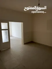  7 شقة فارغة للايجار