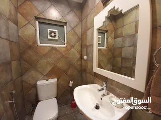  4 شقة مفروشة للإيجار 340م2 ( Property 18197 )-175107180