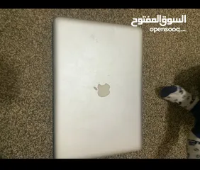  2 Mac book pro 2009 اقرا الوصف قبل ما تبعت