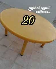  22 أغراض مستعملة منوعة للبيع