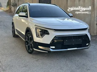  1 كيا نيرو 2022 الأكثر مبيعا