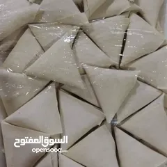  7 كليجة ومعجنات وفطائر وكبة وبورك