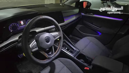  4 Golf MK8 eTSI ( كت آر بالكامل )