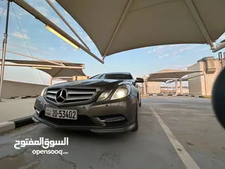  2 Mercedes E300 Coupe