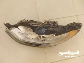  1 ضوء أمامي شمال فورد فيوجن 2017 أصلي مكسور الزجاج