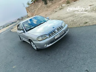  4 كيا سبكترا موديل 2000 mr قير عادي