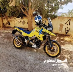  1 Suzuki v.strom 1050cc 2021