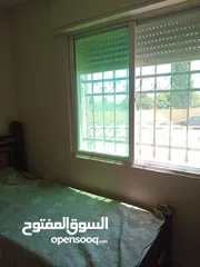  3 شقتين ارضي 70+70مترللبيع او بدل تكسي عمان