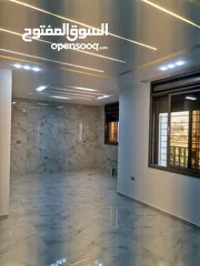  14 شقق فاخره 205م+170م للبيع على شارع البترا شرق اربد مول قراند مقابل بيت البن البرازيلي