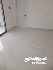  8 شاليه للبيع