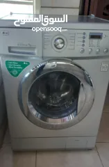  1 غسالة من طراز LG ( السعر قابل للتفاوض )