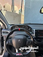  6 بيجو 208 جي تي لاين 1200تيربو  2018   ترخيص 2017  للبيع