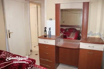  11 شقة مفروشة بالكامل مع جميع المرافق والانترنت خلف النادي الأهلي بمدينة نصر