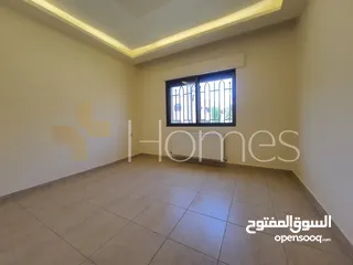  5 شقة ارضية مع ترس للبيع في قرية النخيل بمساحة بناء 169م