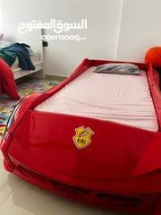  4 تخت اطفال على شكل سيارة