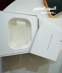  1 Apple Airpods pro 1st generation original one. with box nd accessories...