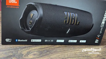  14 JBL Charge 5 Wi-Fi جديدا استعمل تجربه فقط النسخة الجديدا صوت JBL الأصلي الجريء مع صوت جهير عميق