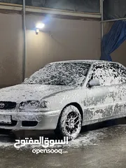  4 تويوتا كورولا