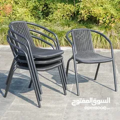  4 كرسي خارجي معدن وعظم الآن بسعر حرررق