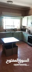  8 شقه طابقيه طابق ثاني للإيجار