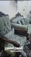  12 طقم كنب 8 مقاعد  للبيع موجود برصيفه قشاك اسود اصلي مافيه كحوت او ضربات بصلاه ع نبي