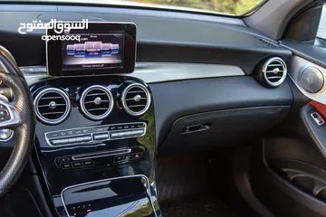  13 2017 GLC 250 coupe AMG وارد و صيانه الوكاله عداد قليل جدا فحص كامل