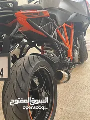  1 وحش الطرقات – KTM 1290 Super Duke GT موديل 2016  دراجة رياضية وسياحية فاخرة بحالة وكالة للبيع