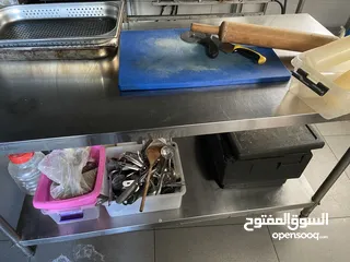  6 عدة مطعم للبيع