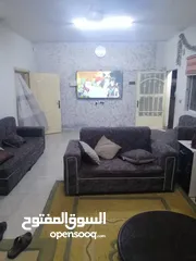  4 بيت للبيع الزرقاء اول طلوع حسن