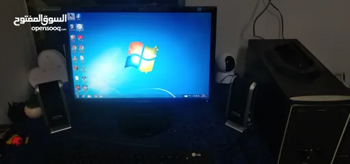  5 كمبيوتر مستعمل بحالة الجديد للبيع