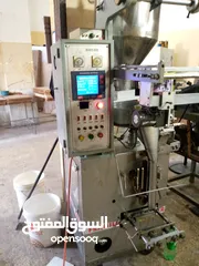  2 ماكنة تعبئة وتغليف بحالة ممتازة للبيع في مدينه نابلس