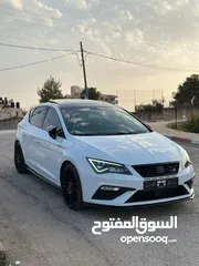  2 Lion seat Fr