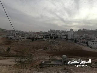  5 500 متر في ابوعلندا