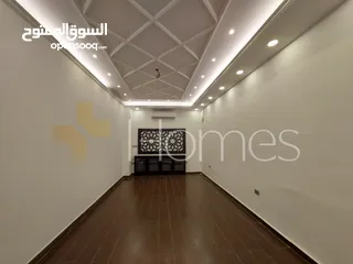  9 فيلا برخصة مهن و موقع حيوي للبيع في عمان - خلدا , مساحة البناء 680م