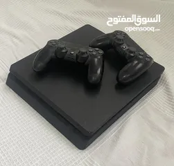  1 PlayStation4 slim