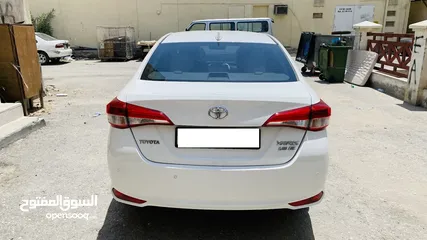  2 Yaris Car Toyota 2019 Excellent