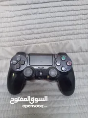  1 ايد بلايستيشن 4 مستعمل