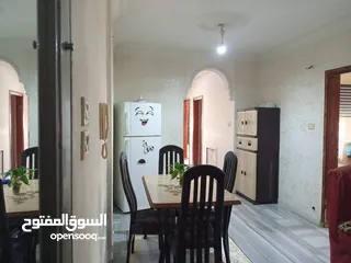  1 شقه للبيع بمواصفات ممتازه