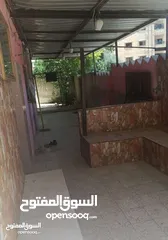  3 بيت طابقين للبيع الارض:505كم البناءطابقين..تصنيف ج مساحه البناء تقريبا طابق الارضي 185 متر مساحه الب