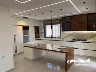  3 شقه للبيع في سطح مرحبا