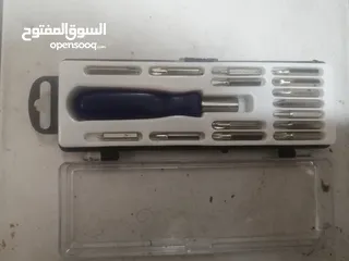  2 طقم مفكات لجميع البرادي والمسامير