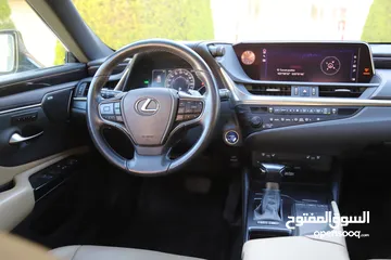  23 Lexus ES 300h 2020 كاش أو اقساط