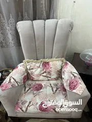  3 طقم بحاله جيده جدا تفصيل خشب تقيل خشب زان