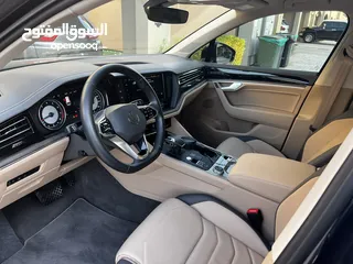  4 Volkswagen Touareg Comfortline 2023