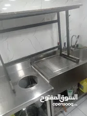  4 عده مطعم بروست للبيع