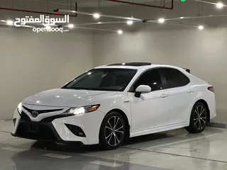  11 Toyota Camry 2018 Se Sport  بحالة الوكالة