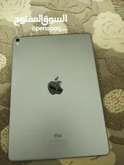  1 ايباد ابل برو للبيع 9,7انش بسعر 180 و32جيجا  ابل للتفاوض  ويوجد خدمة توصيل موقع اربد حي الشرقي